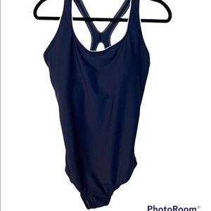 ACTIVEWEAR BATHING SUIT SPEEDO NWOT